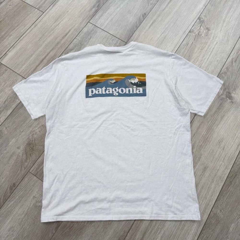 Patagonia pocket Tee White Pocket T-Shirt Size XL